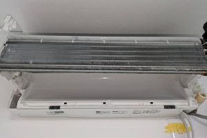 ドレンパン分解&送風ファン抜き洗浄